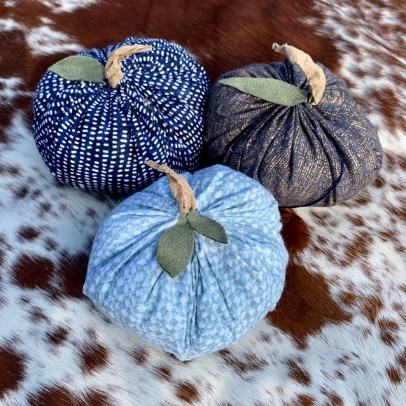Mini Fabric Pumpkin Trio - Picture 4 of 4